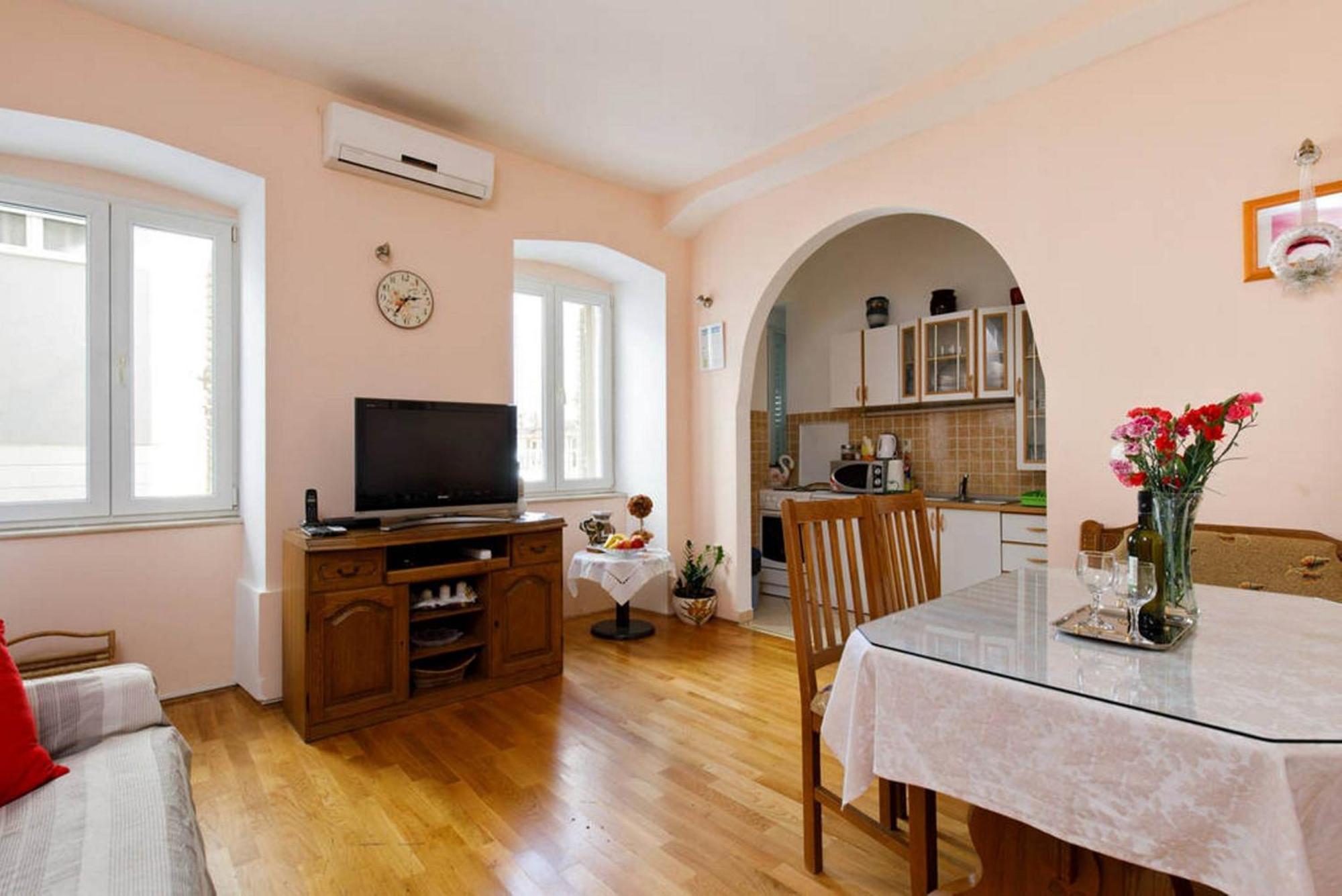 Apartment Ana Split Buitenkant foto